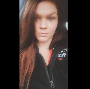 Meet your Posher, Sabrina